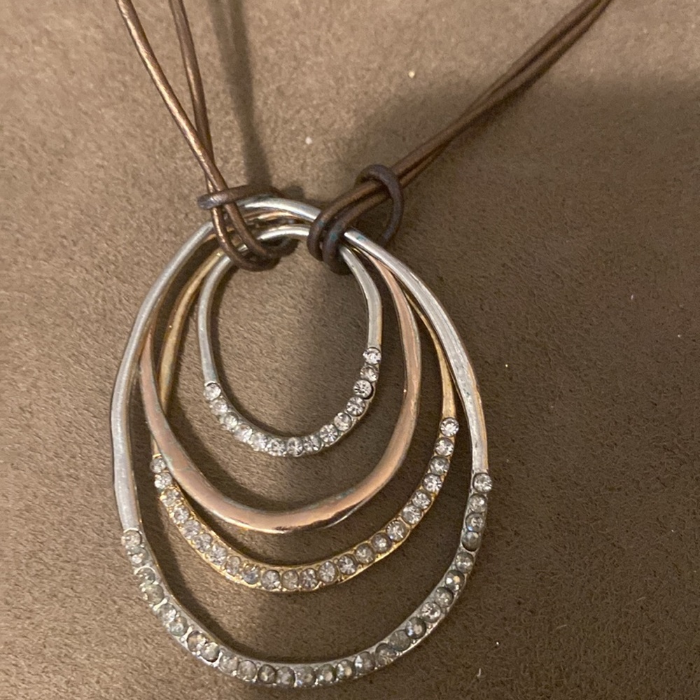 Necklace - Picture 3 of 4